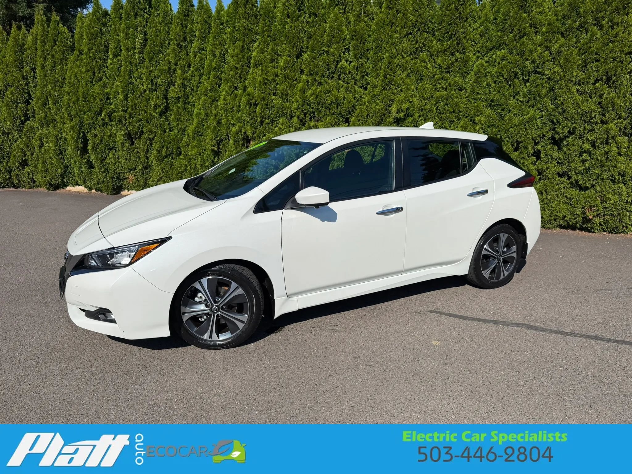 Used 2021 Nissan Leaf SV w/ SV Technology Package FWD image 3