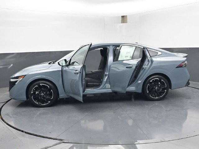 New 2026 Nissan Sentra SR w/ Floor Mat Package FWD image 49