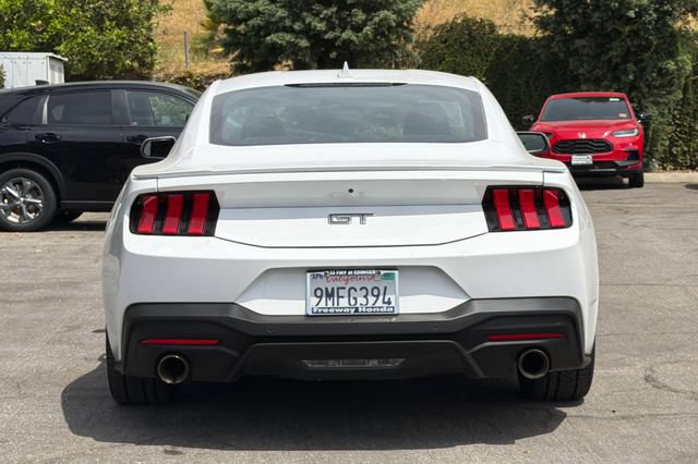 Used 2024 Ford Mustang GT RWD image 5