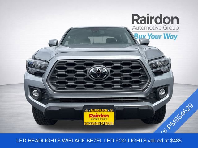 Used 2023 Toyota Tacoma TRD Off-Road image 2