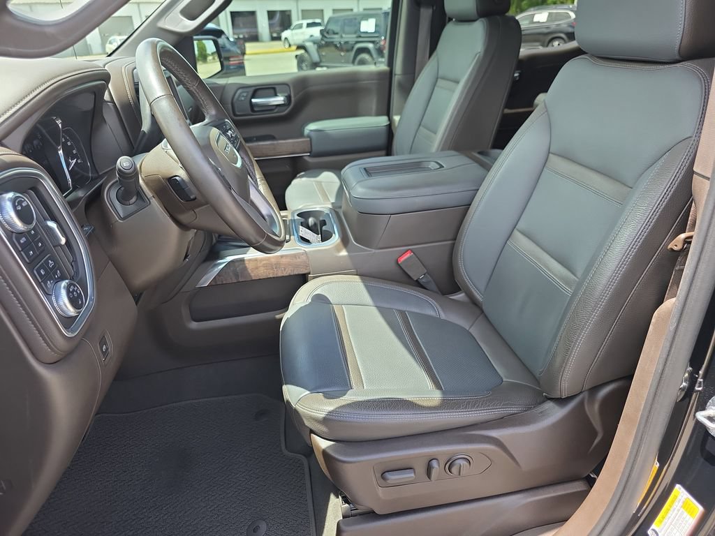 Used 2021 GMC Sierra 1500 Denali w/ Denali Ultimate Package AWD/4WD image 11