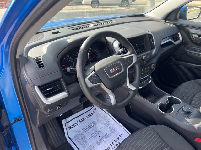 Used 2024 GMC Terrain SLE image 12