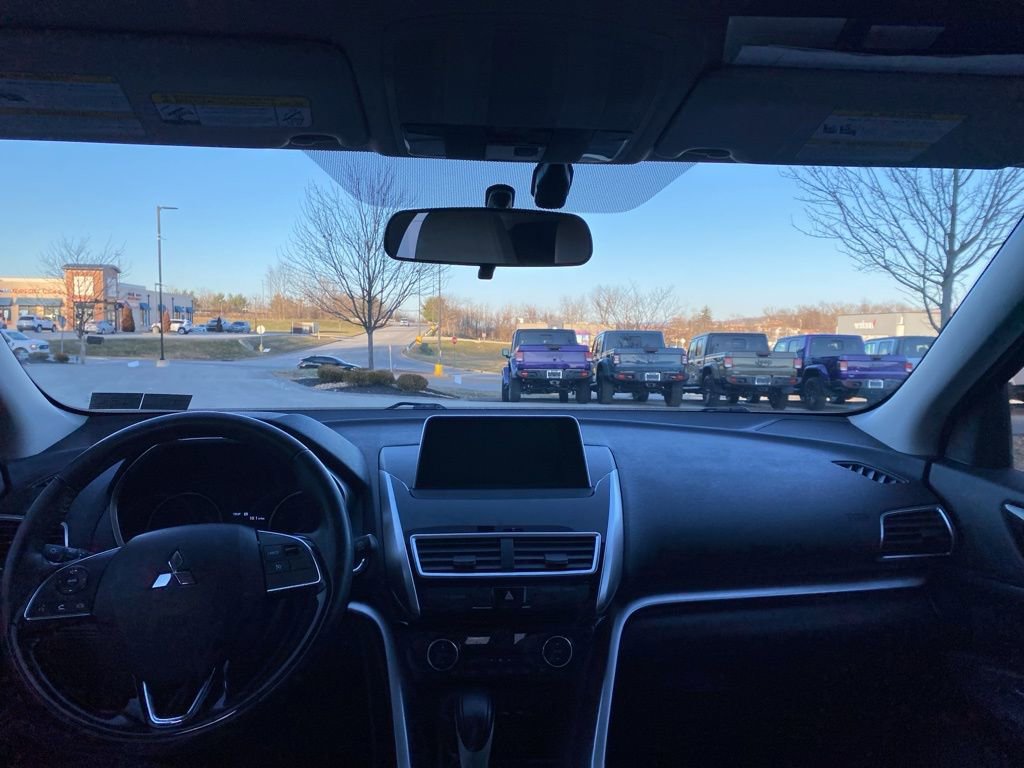 Used 2019 Mitsubishi Eclipse Cross SE image 18