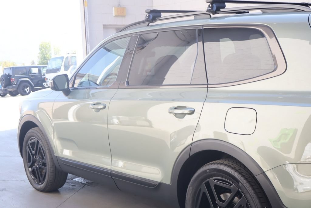 Used 2025 Kia Telluride SX X-Line AWD/4WD image 16