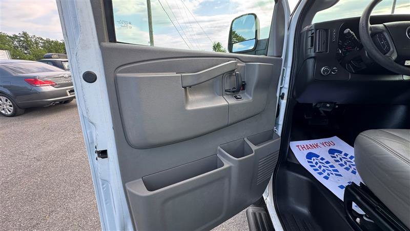 Used 2017 Chevrolet Express 3500 LS RWD image 33