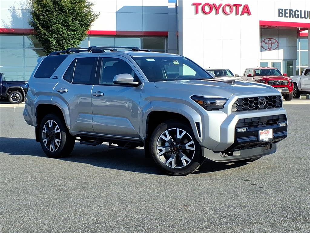 New 2026 Toyota 4Runner TRD Sport AWD/4WD image 2