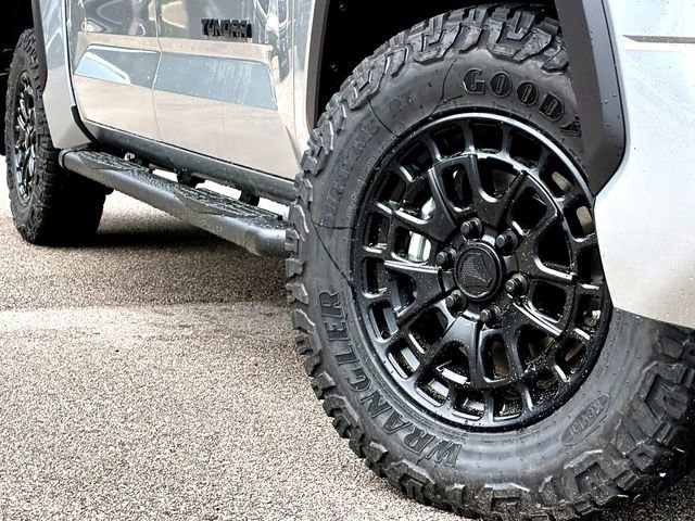 New 2026 Toyota Tundra SR5 image 2