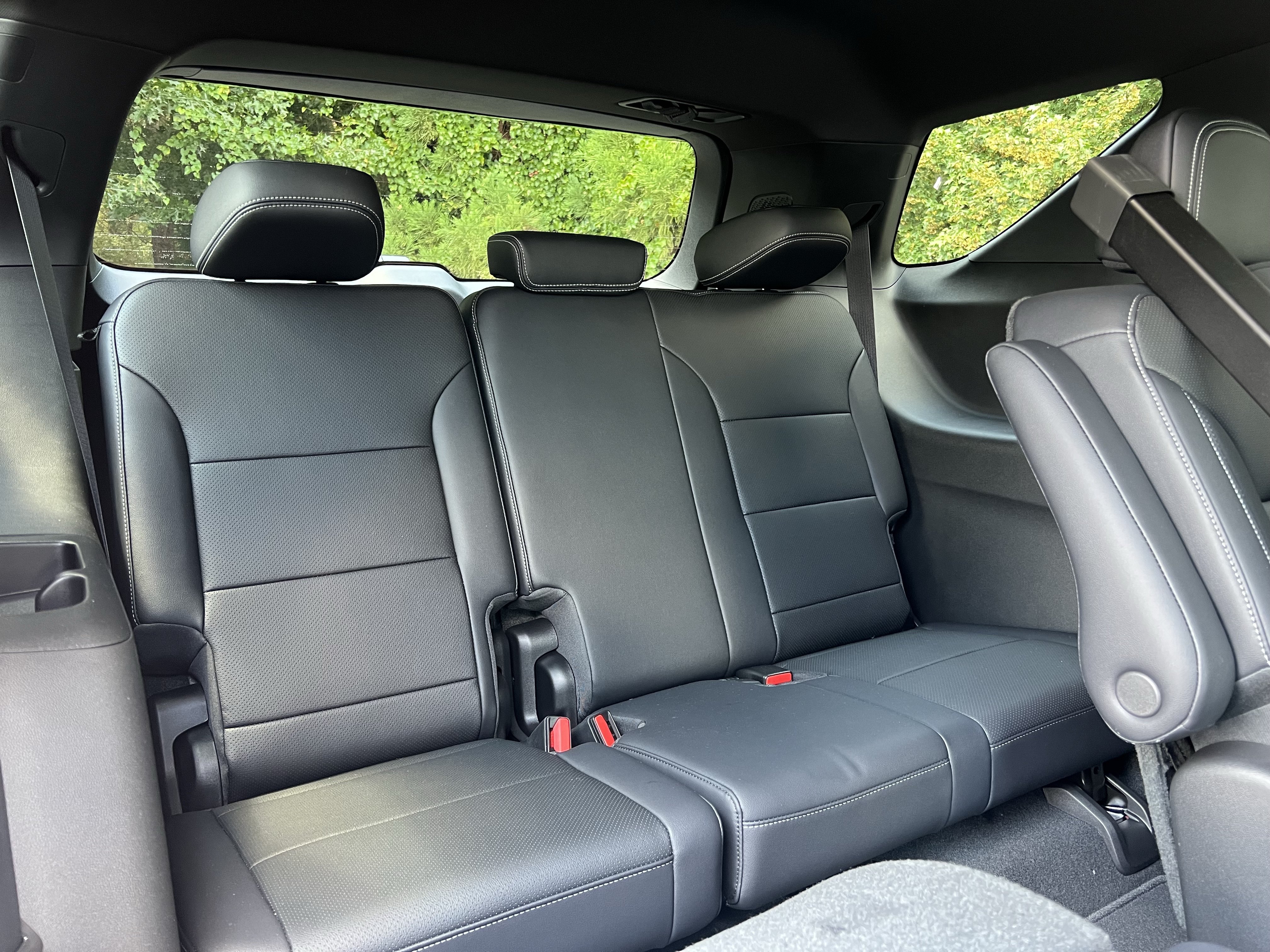 New 2026 Chevrolet Traverse LT FWD image 34