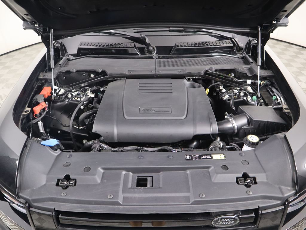 New 2026 Land Rover Defender 110 S image 30