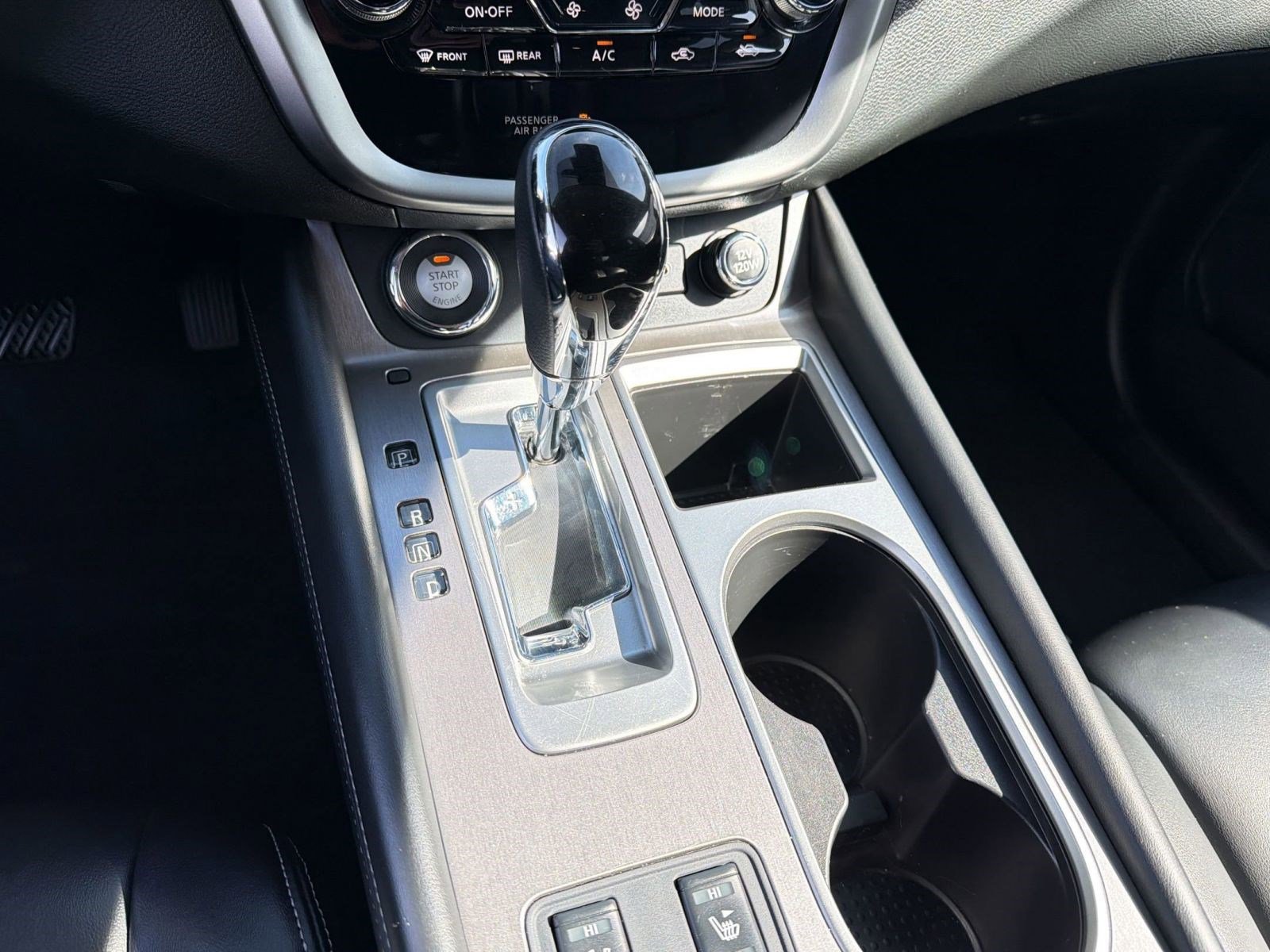 Used 2023 Nissan Murano SV w/ SV Midnight Edition Package image 16