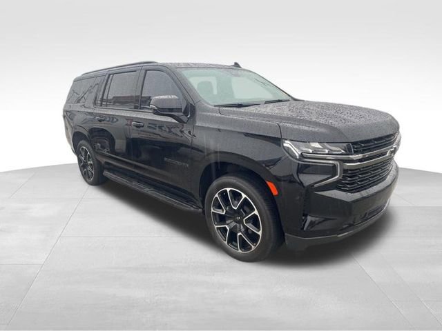 Used 2022 Chevrolet Suburban RST w/ Luxury Package