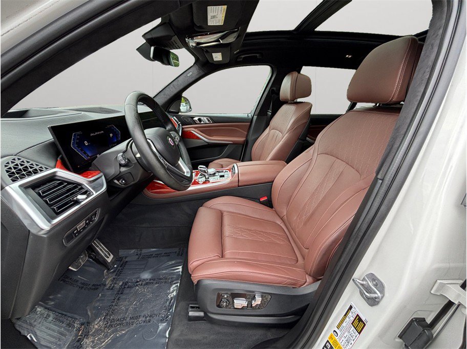 Used 2023 BMW ALPINA XB7 AWD/4WD image 2