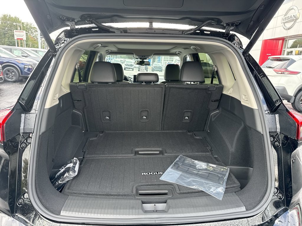 New 2026 Nissan Rogue Platinum w/ Platinum Premium Package AWD/4WD image 17