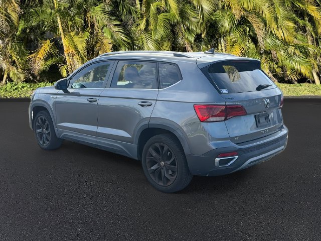 Used 2022 Volkswagen Taos SE FWD image 7