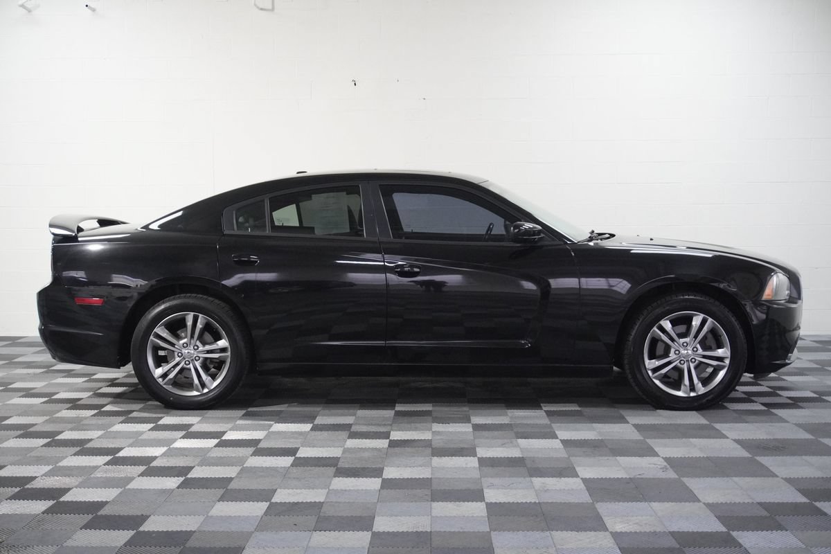 Used 2013 Dodge Charger SXT Plus AWD/4WD image 7
