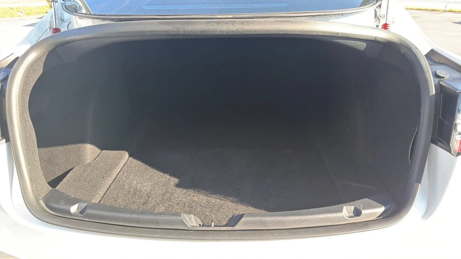 Used 2018 Tesla Model 3 Mid Range RWD image 25