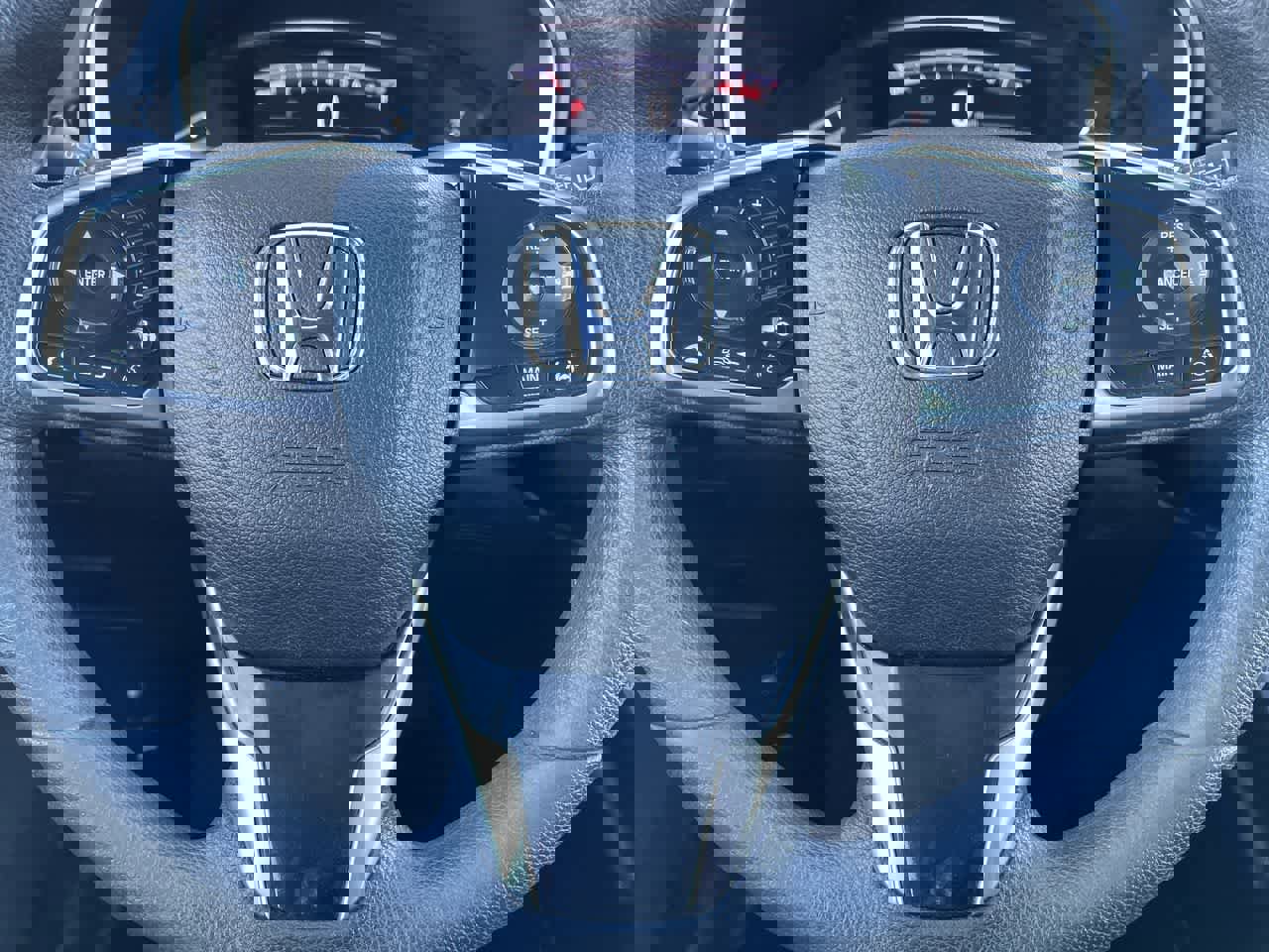 Used 2018 Honda CR-V EX image 10