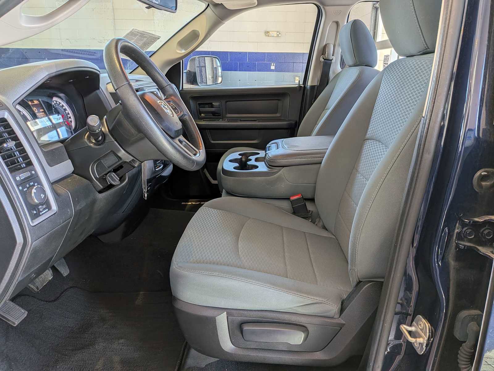 Used 2014 RAM 1500 Express image 14