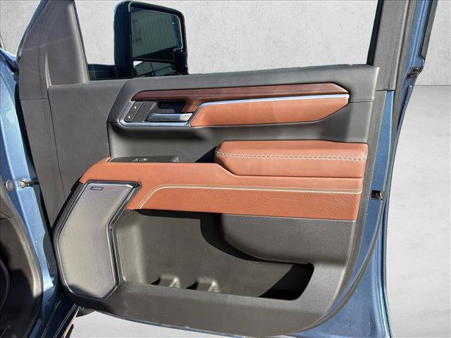 Used 2025 GMC Sierra 2500 Denali Ultimate AWD/4WD image 27