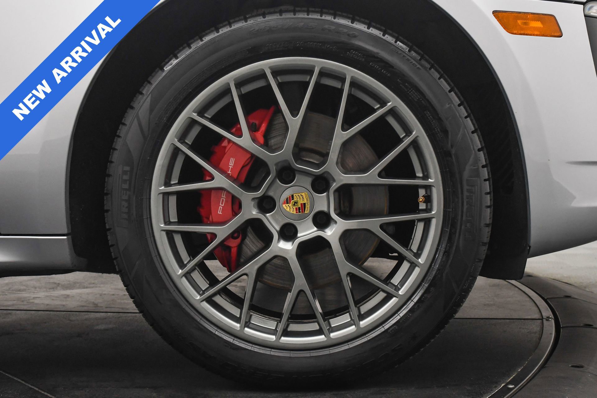 Used 2017 Porsche Macan GTS image 33