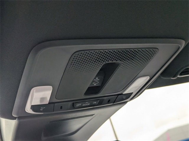 Used 2025 Honda Civic Sport image 22