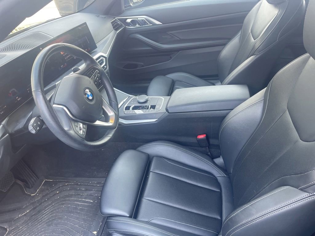Used 2024 BMW 430i Coupe w/ Premium Package RWD image 16