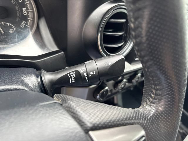 Used 2017 Toyota Tacoma TRD Off-Road AWD/4WD image 28