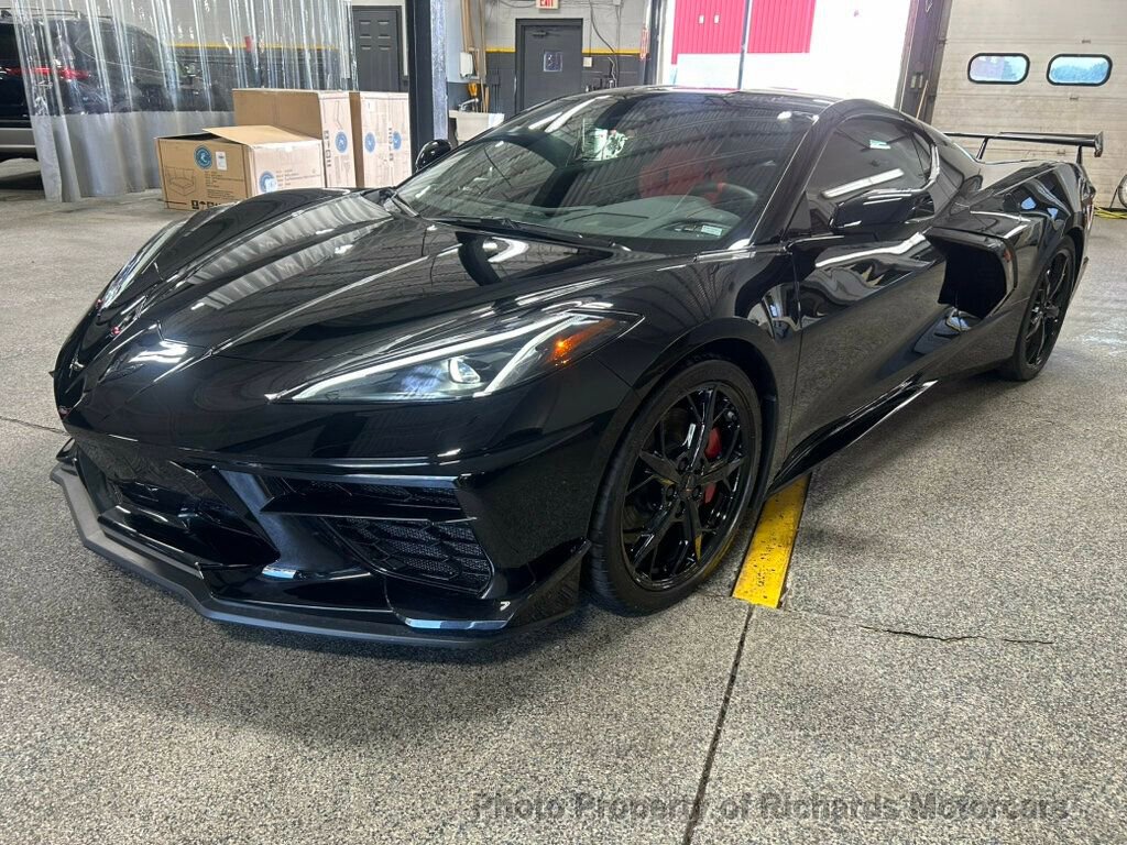 Used 2024 Chevrolet Corvette Stingray Coupe w/ Z51 Performance Package image 7