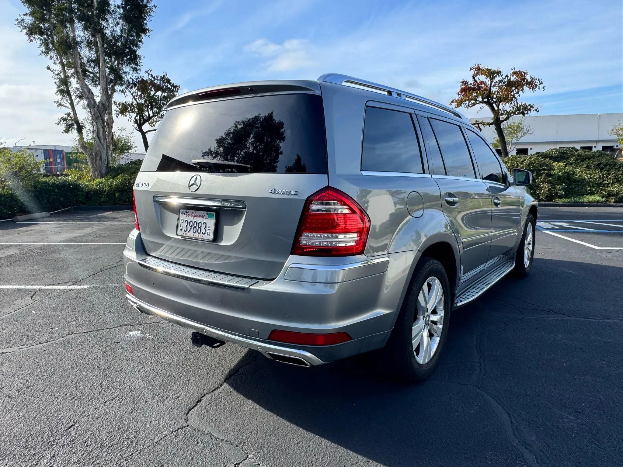 Used 2012 Mercedes-Benz GL 450 4MATIC image 4