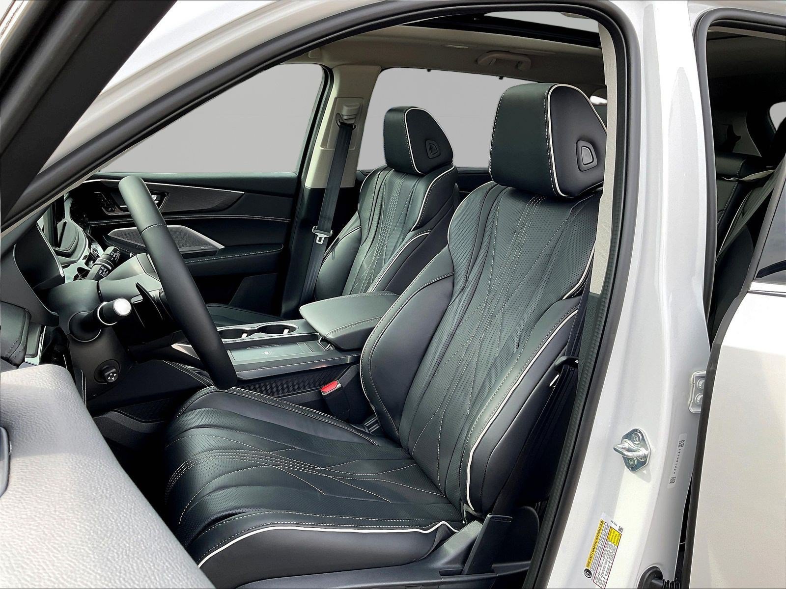 New 2026 Acura MDX w/ Advance Package AWD/4WD image 17
