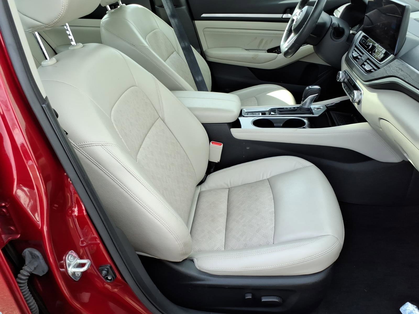 Used 2023 Nissan Altima 2.5 SL image 7