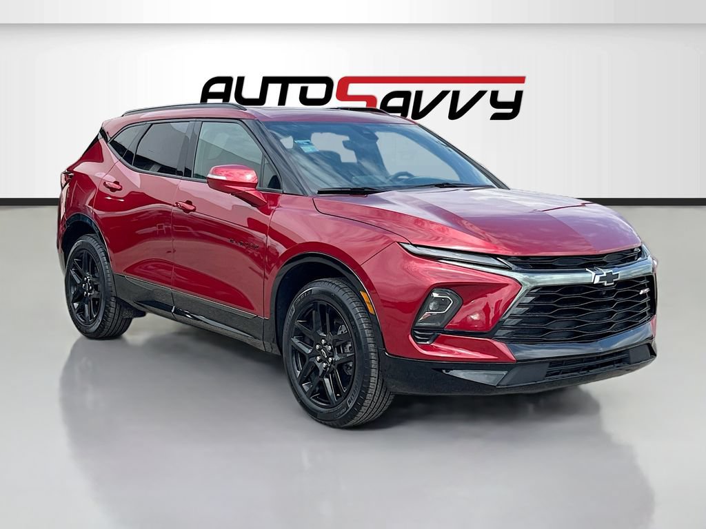 Used 2025 Chevrolet Blazer RS w/ Driver Confidence II Package FWD image 1