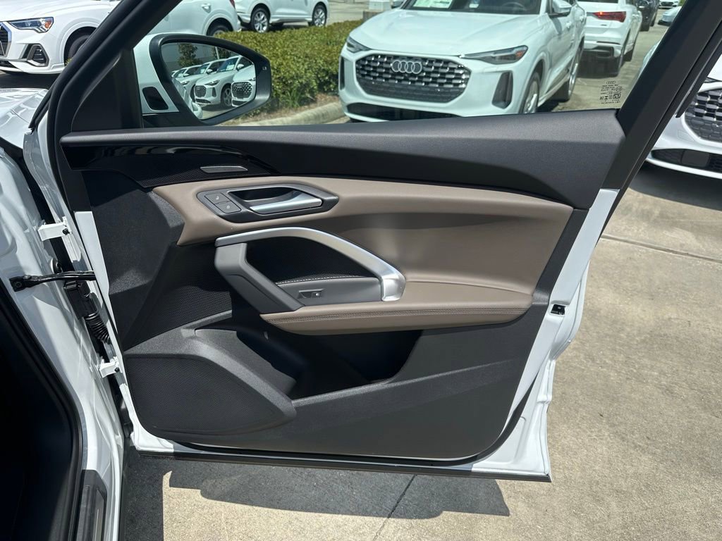 New 2025 Audi Q5 Premium Plus image 33