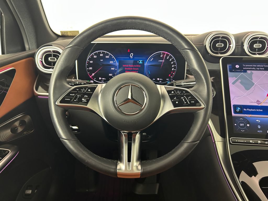 Used 2025 Mercedes-Benz GLC 350e 4MATIC image 17