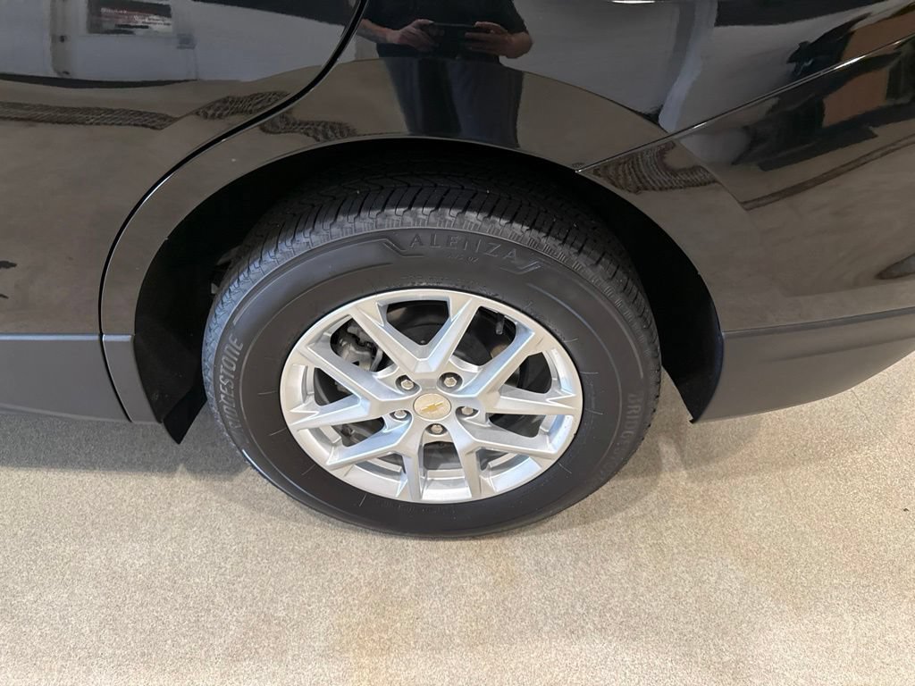 Used 2022 Chevrolet Equinox LT AWD/4WD image 10
