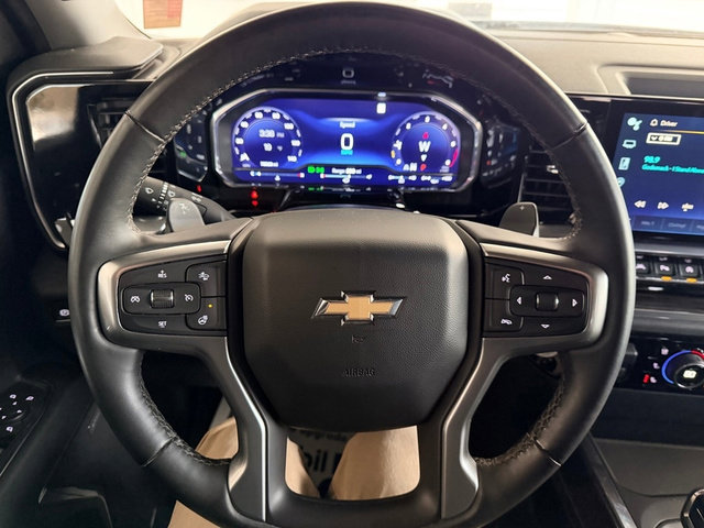 Used 2023 Chevrolet Silverado 1500 LTZ image 17