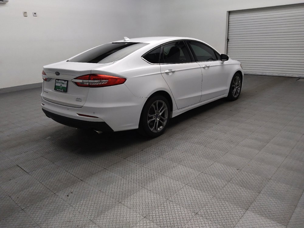 Used 2020 Ford Fusion SEL FWD image 9