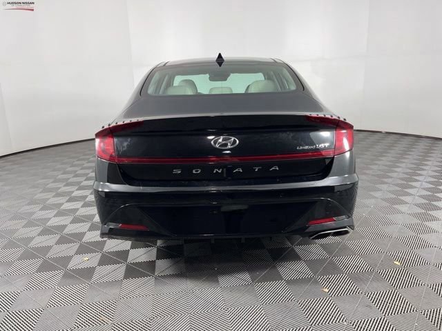 Used 2022 Hyundai Sonata Limited image 10