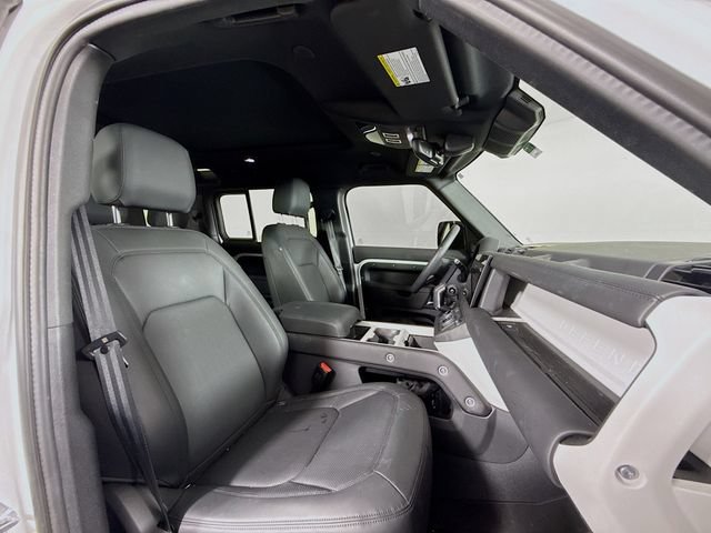 Certified 2025 Land Rover Defender 110 S AWD/4WD image 30