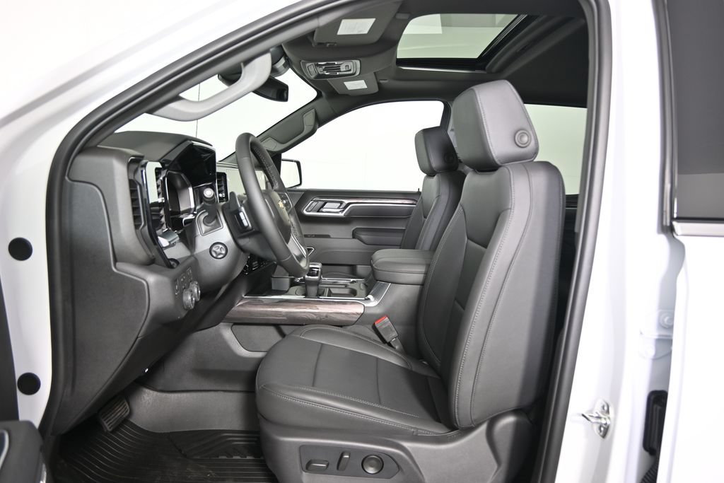 New 2026 Chevrolet Silverado 1500 LTZ w/ LTZ Premium Package AWD/4WD image 20