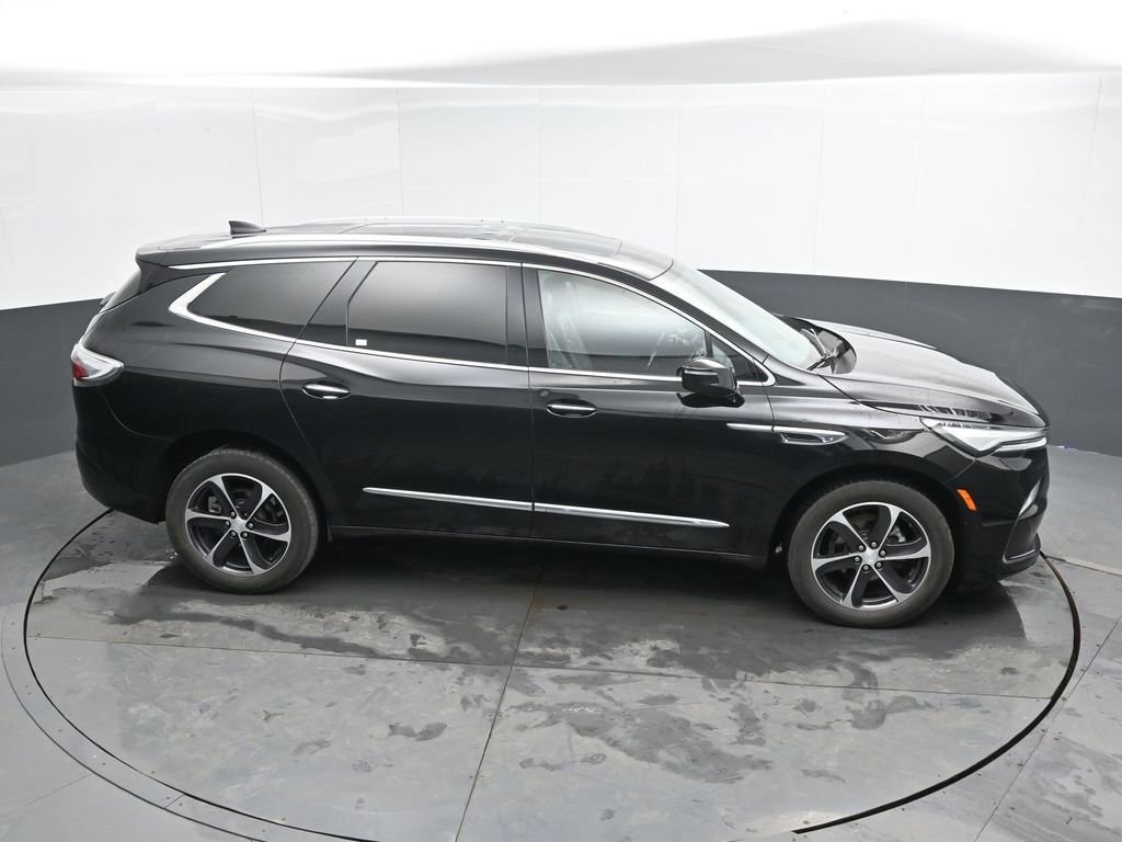 Used 2022 Buick Enclave Essence w/ Experience Buick Package image 39