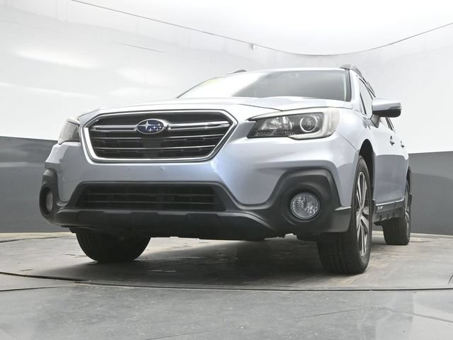 Used 2019 Subaru Outback 2.5i Limited AWD/4WD image 31