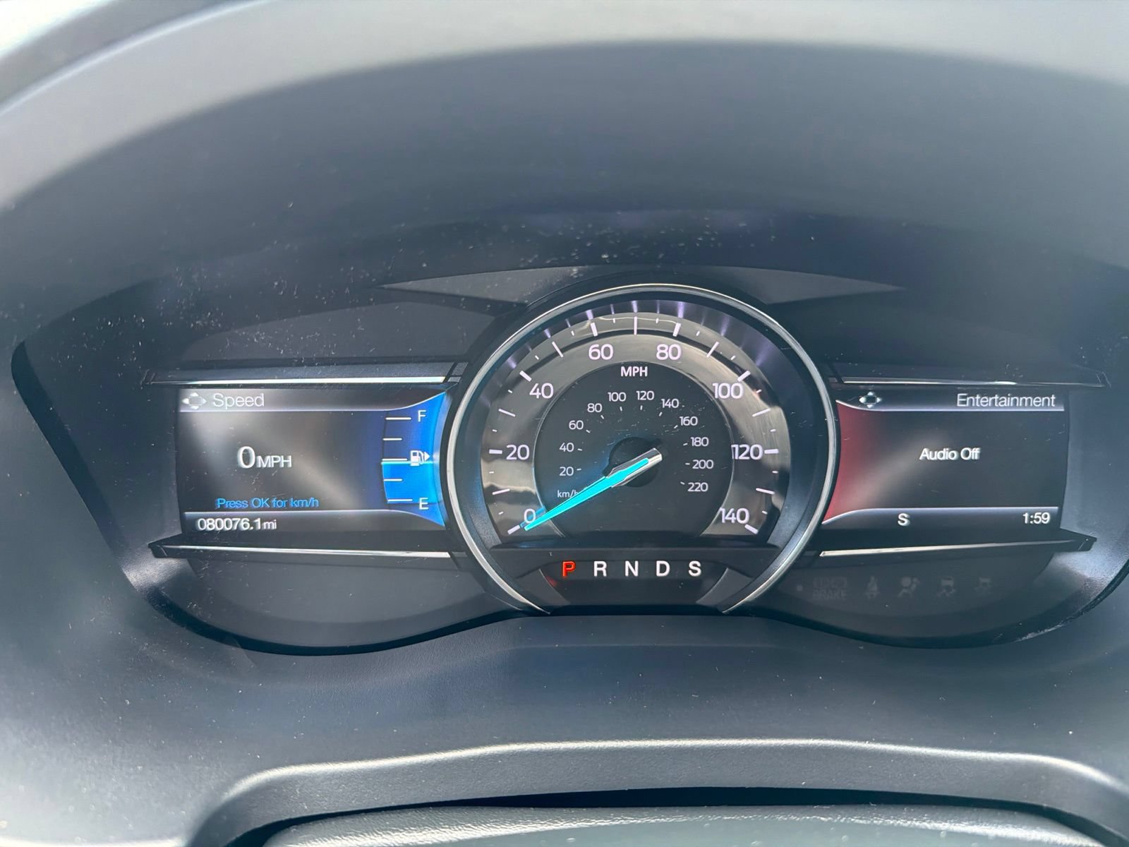Used 2018 Ford Explorer XLT w/ Equipment Group 202A AWD/4WD image 14