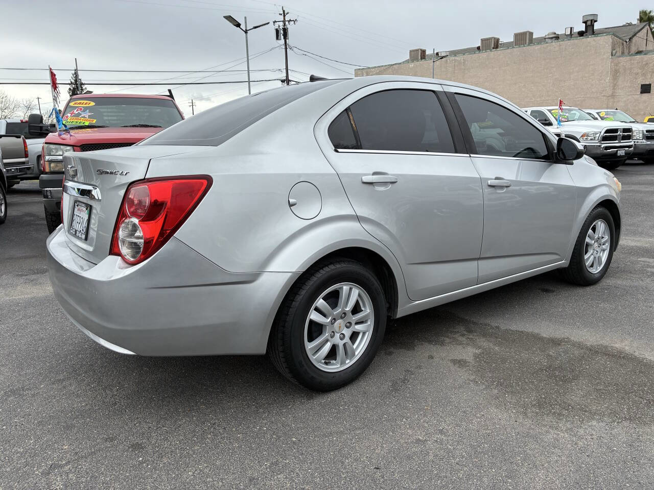 Used 2012 Chevrolet Sonic LT image 2
