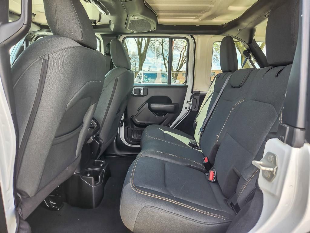 Used 2024 Jeep Wrangler Sport S AWD/4WD image 10