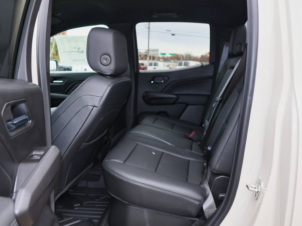 New 2026 GMC Canyon Elevation w/ Convenience Package image 9