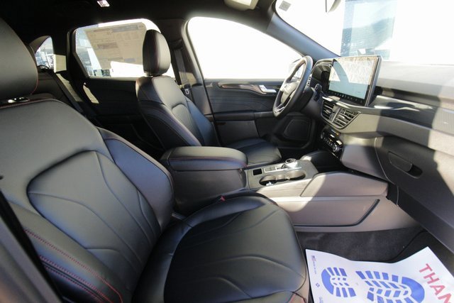 New 2025 Ford Escape ST-Line Elite w/ Premium Technology Package image 36