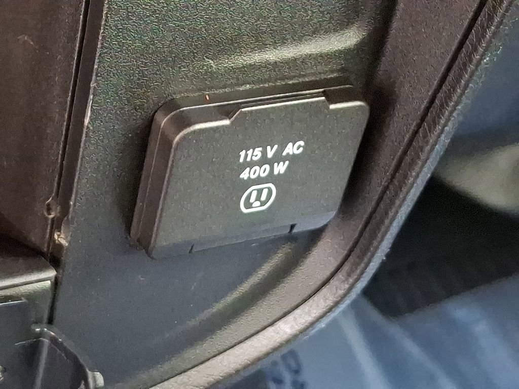 Used 2020 RAM 2500 Tradesman w/ Safety Group image 25