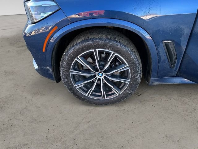 Used 2023 BMW X5 xDrive40i w/ M Sport Package image 10