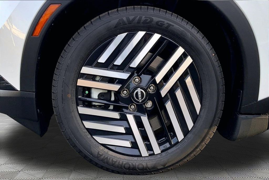 New 2026 Nissan Leaf SV+ w/ Floor Mat Package (SV+) image 6